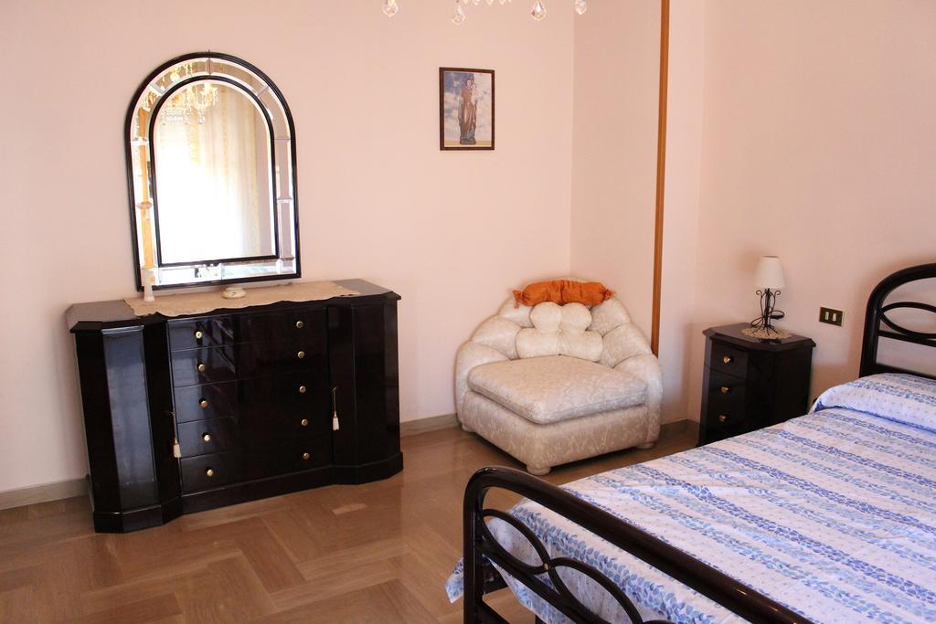 Appartamenti Cavataio 1 トラッペート 部屋 写真